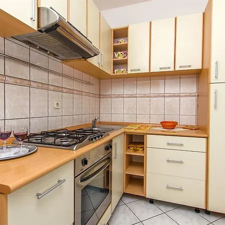 Apartament Renata Sutivan