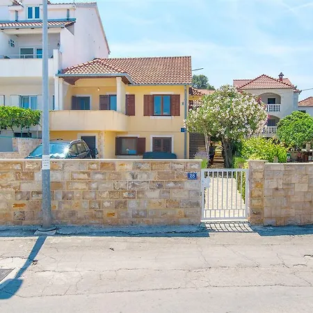 Appartement Renata *
