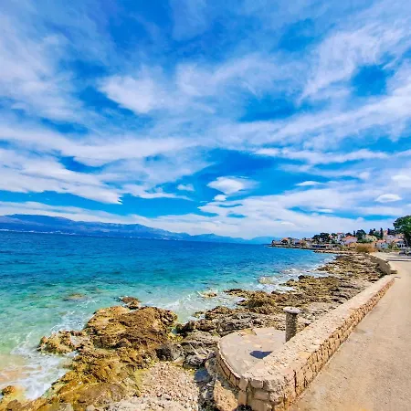 Renata Apartamento Sutivan